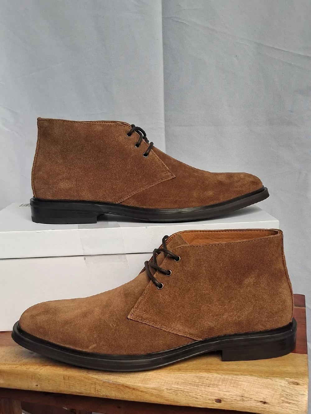 Quince Heritage Suede Chukka Boot Whiskey 8.5  Ligth Brown